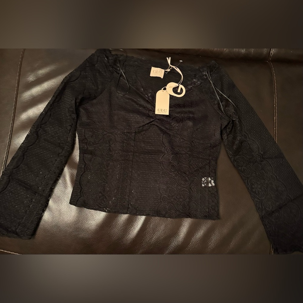 GLG black lace bell  long sleeve woman top